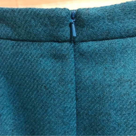 Moon Quality British Cloth Pure Collection wool pencil skirt US Size 2 UK size 8 - Picture 7 of 9